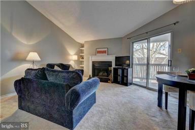FOUNTAINS AT MCLEAN - Residential Lease