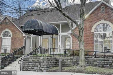 FOUNTAINS AT MCLEAN - Residential Lease
