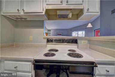 FOUNTAINS AT MCLEAN - Residential Lease