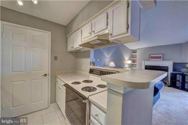 FOUNTAINS AT MCLEAN - Residential Lease