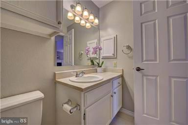 FOUNTAINS AT MCLEAN - Residential Lease