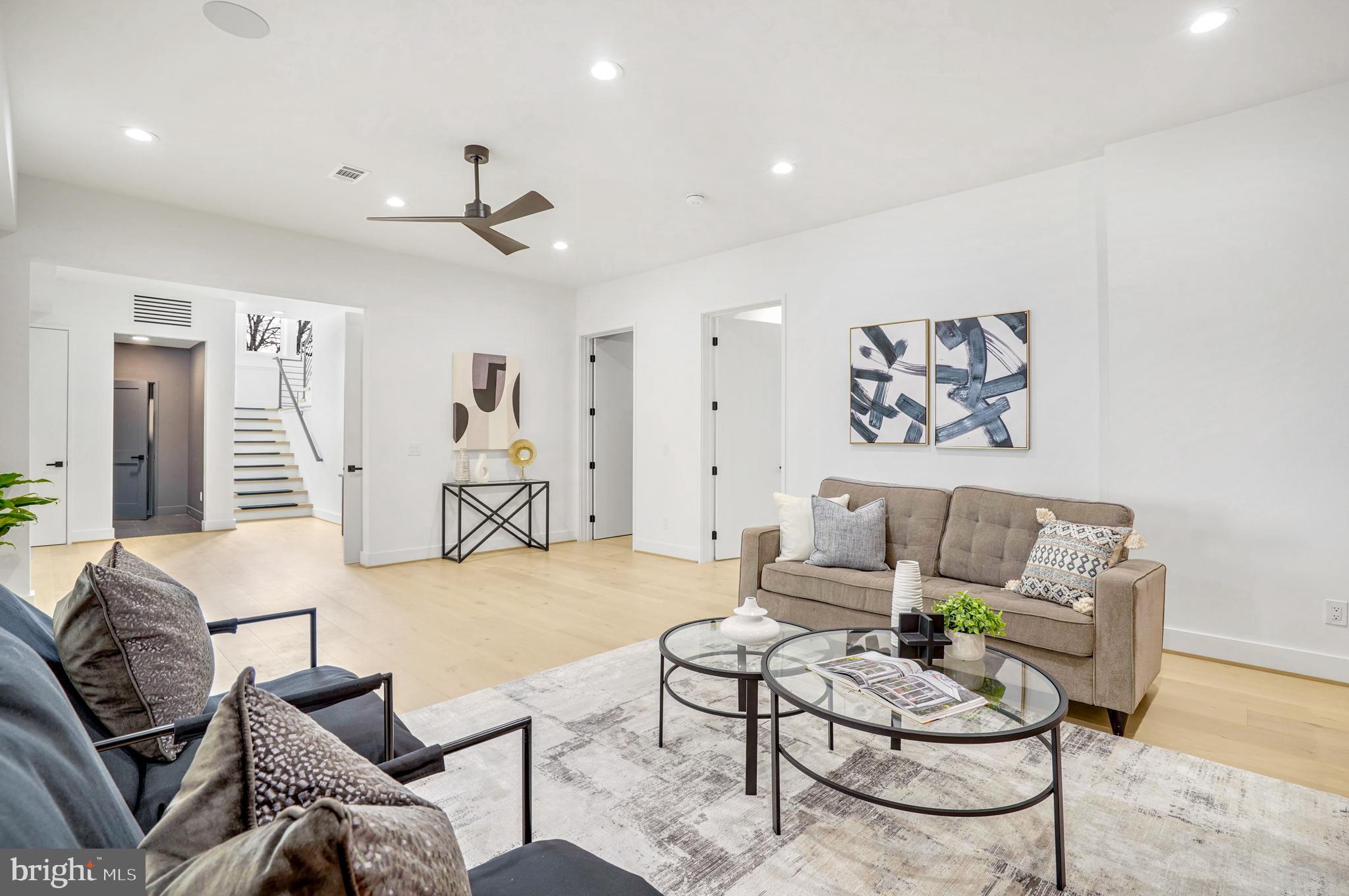 MINOR HILL - Residential