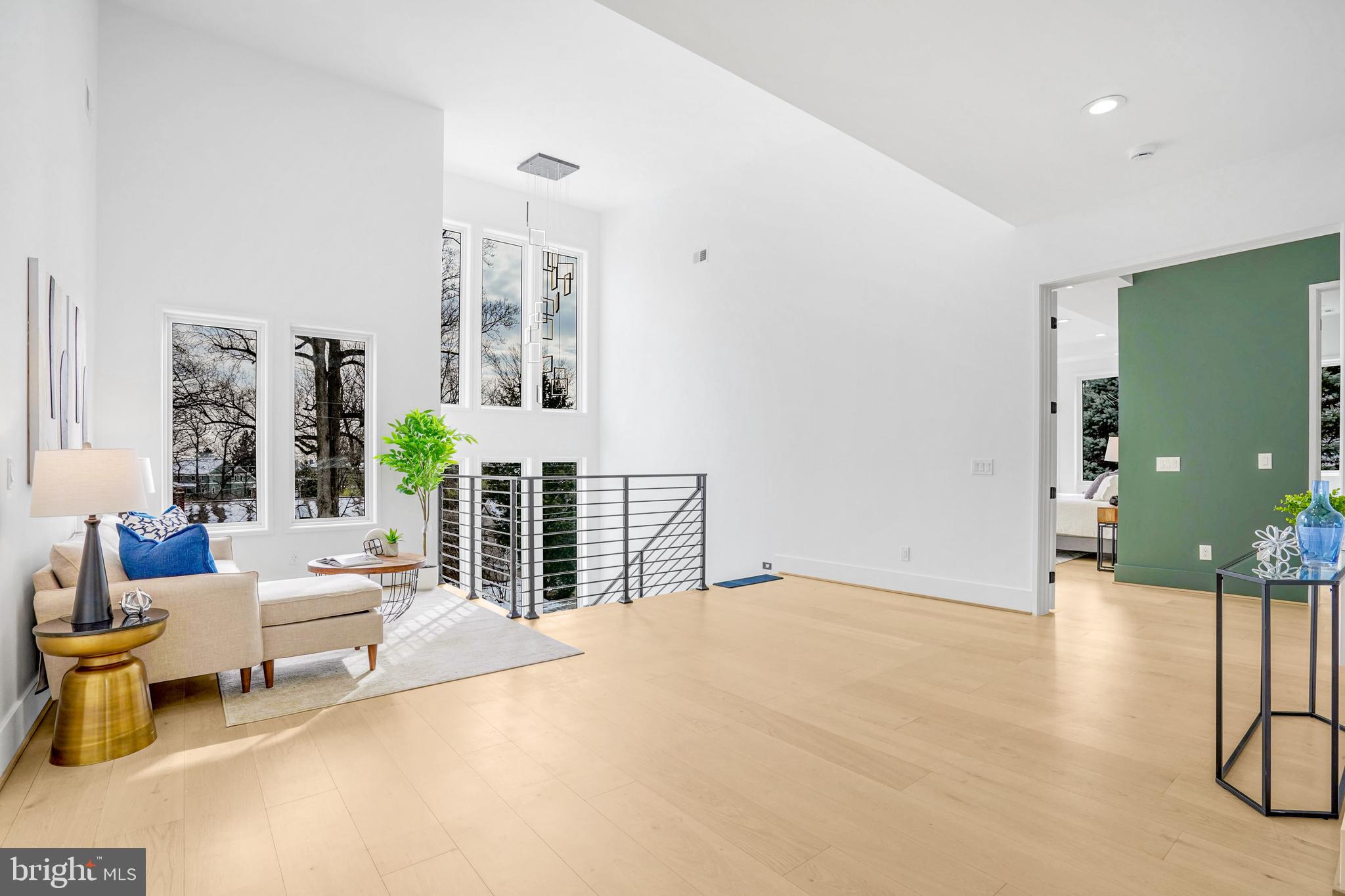 MINOR HILL - Residential