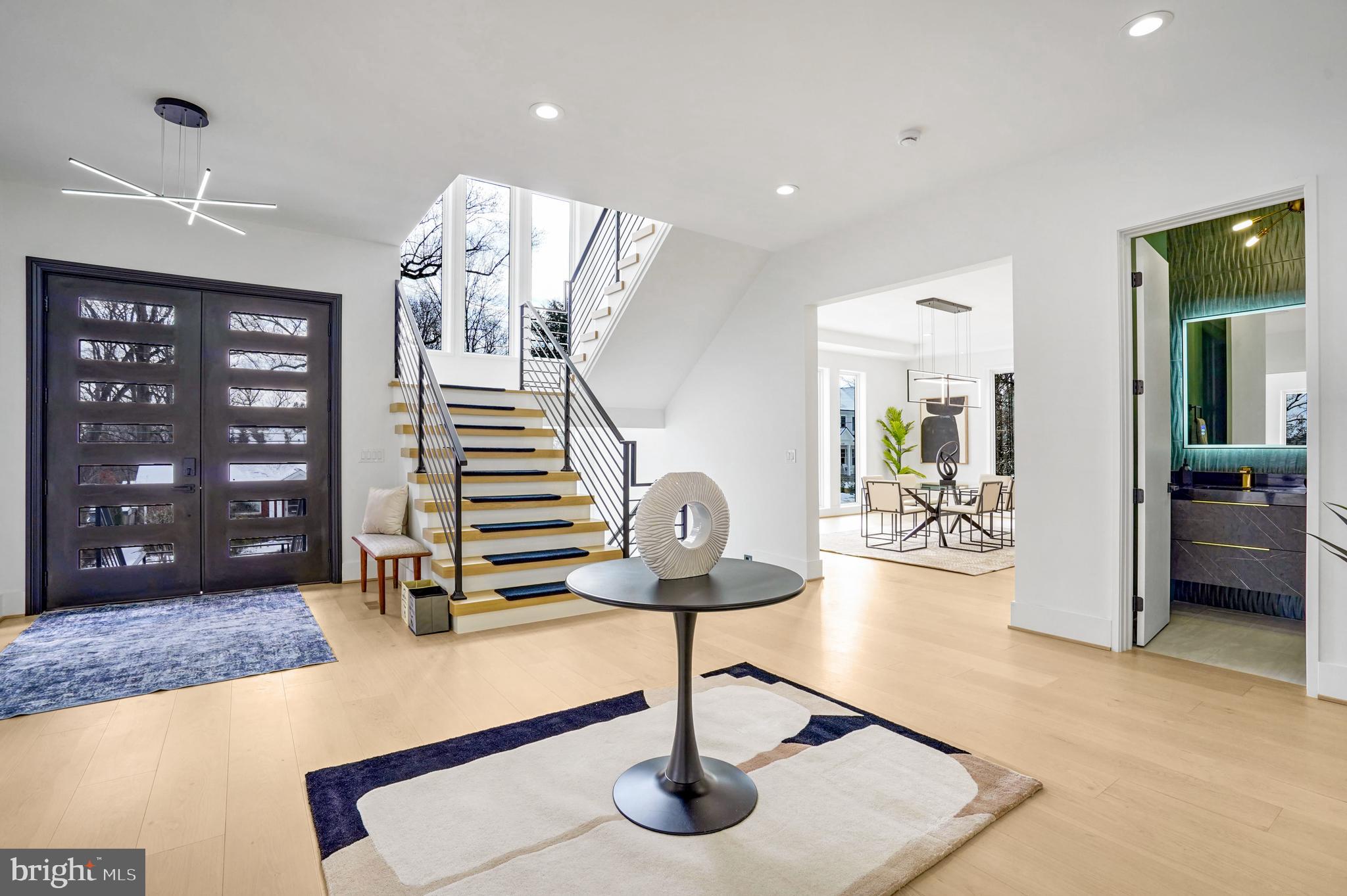 MINOR HILL - Residential