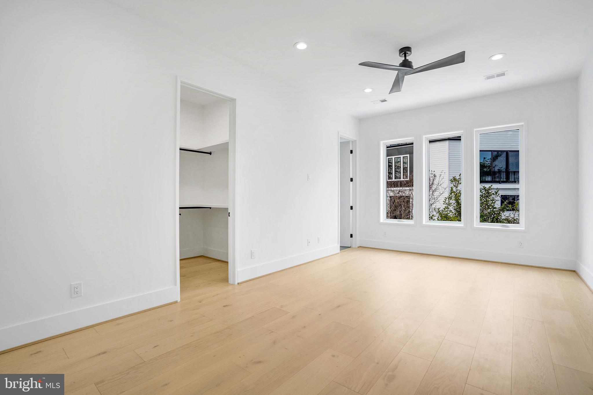 MINOR HILL - Residential