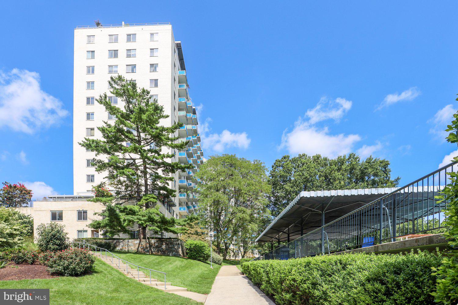 GROSVENOR PARK - Residential