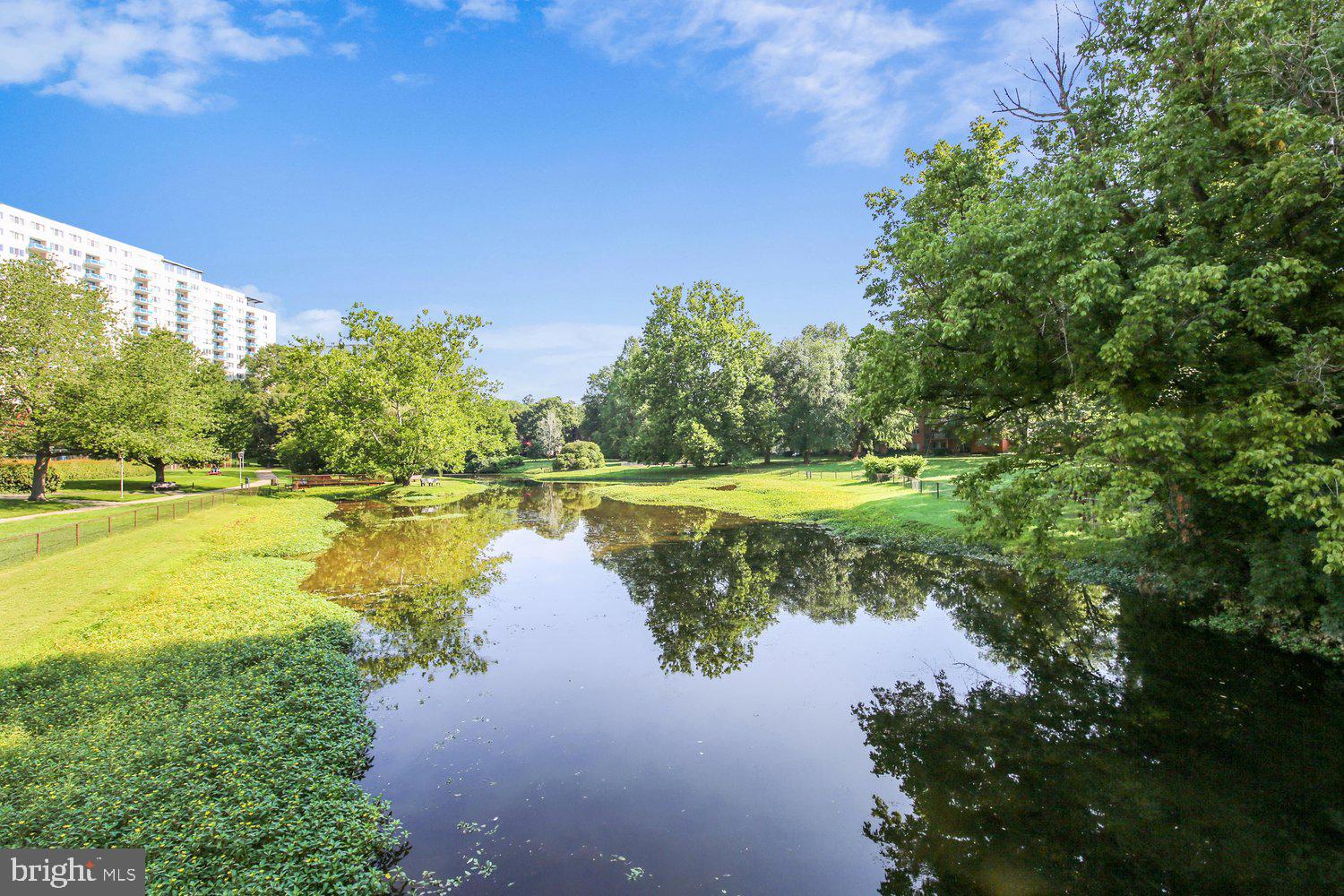 GROSVENOR PARK - Residential