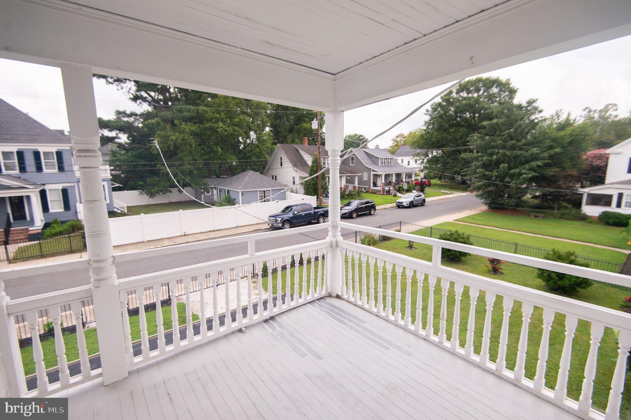 HISTORIC DISTRICT - WEST END - Residential