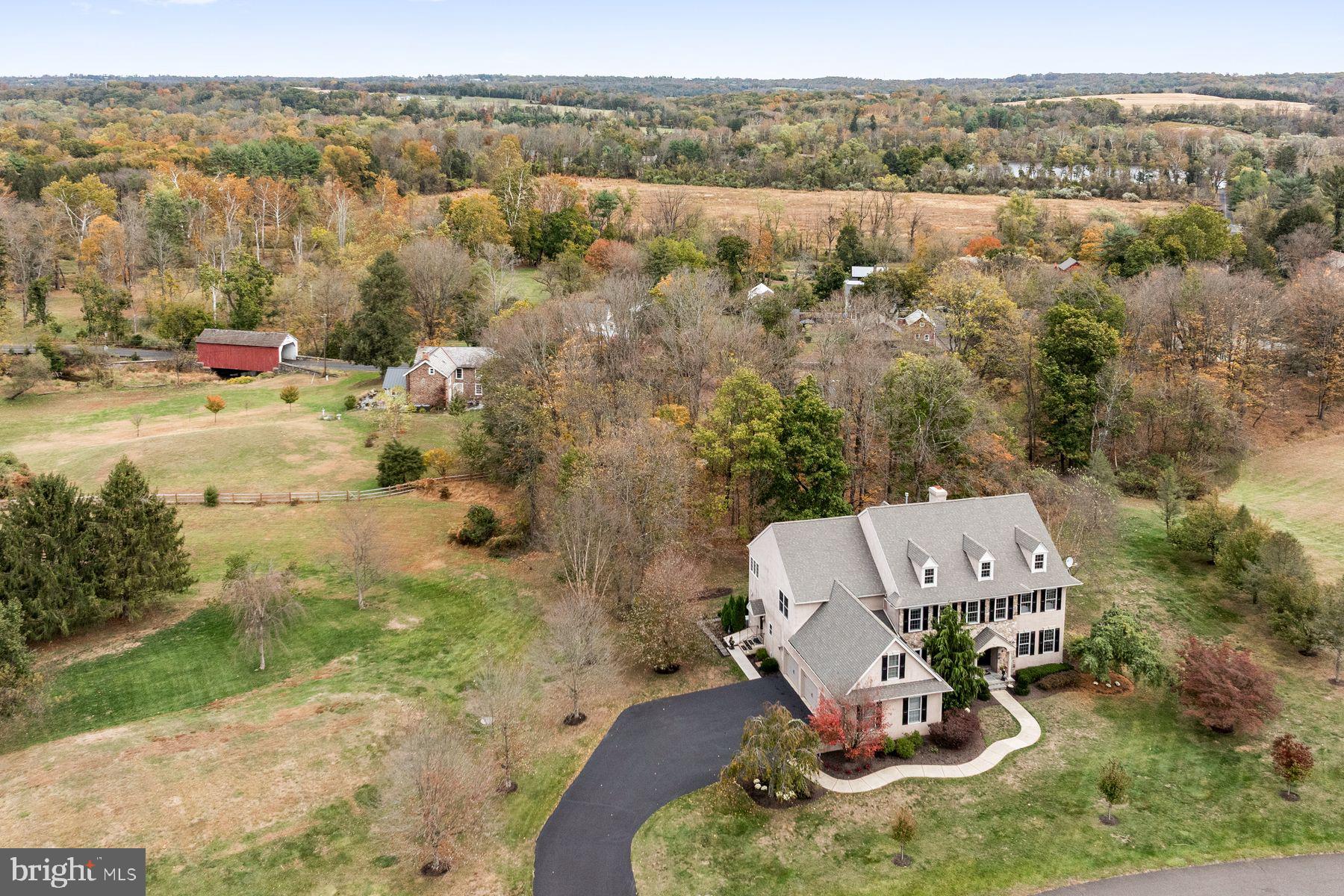 ROLLING HILLS - Residential