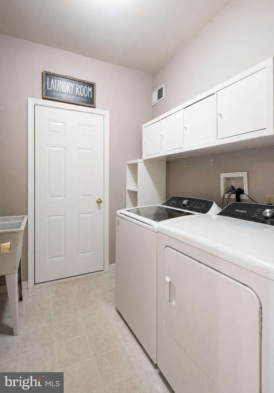 KENILWORTH - Residential