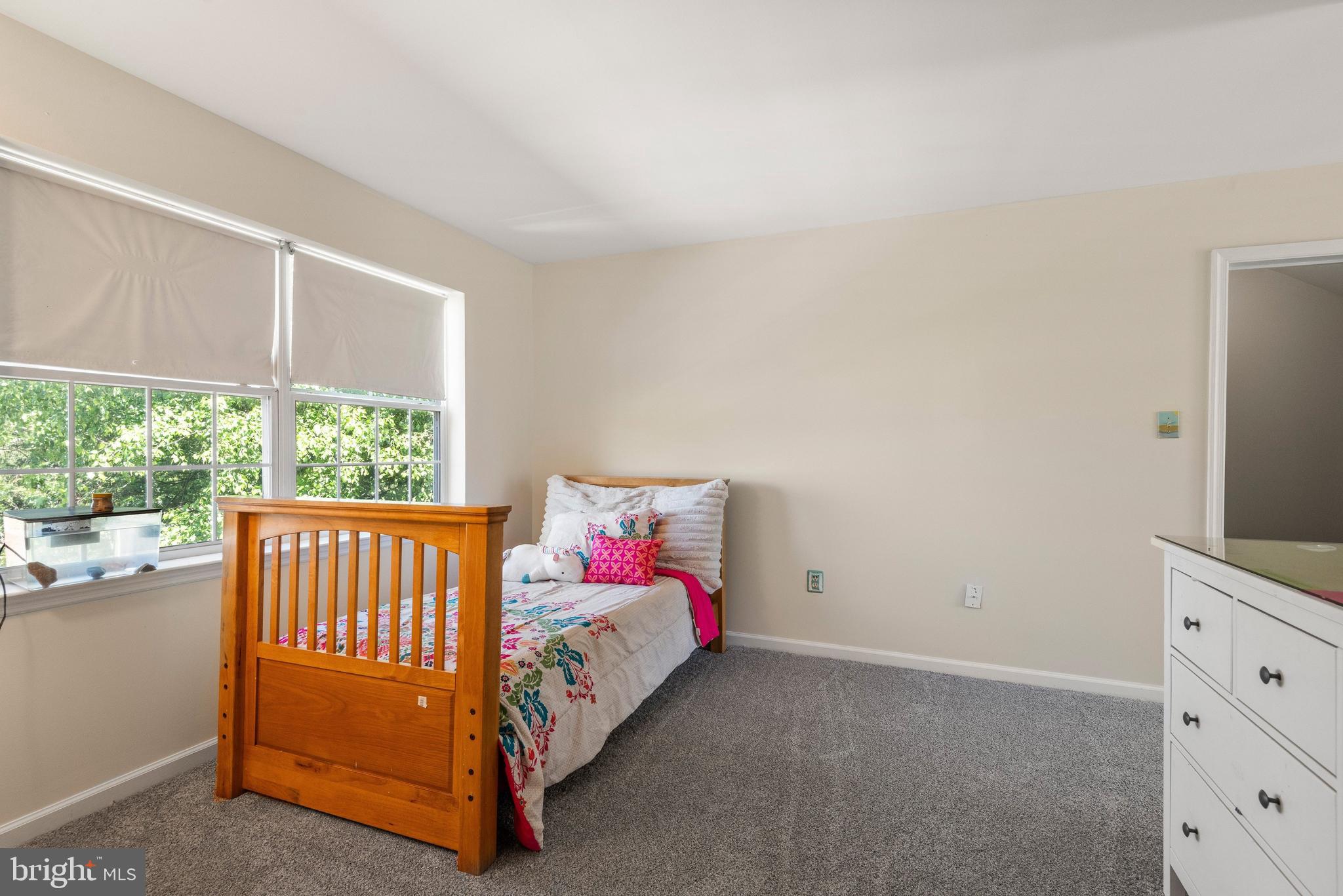 KENILWORTH - Residential