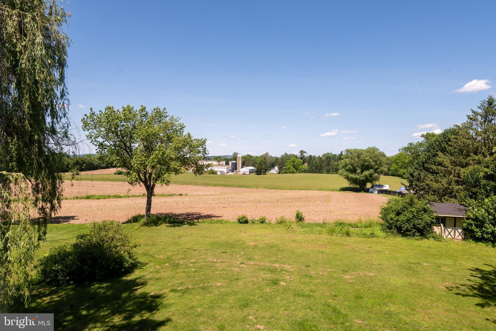 KENILWORTH - Residential