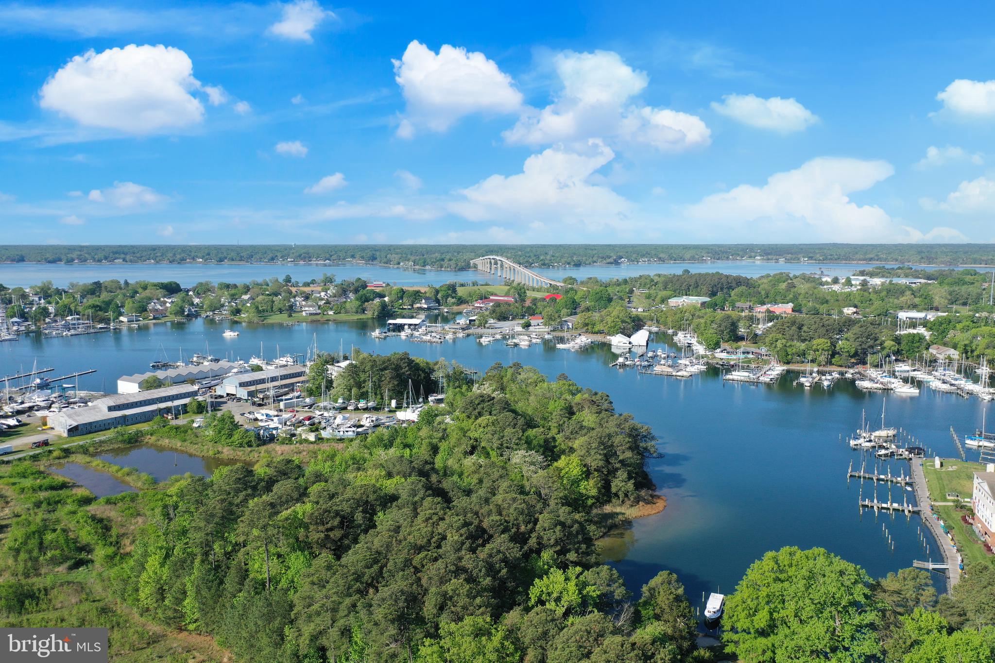 THE HARBOURS AT SOLOMONS ISLAND - Residential