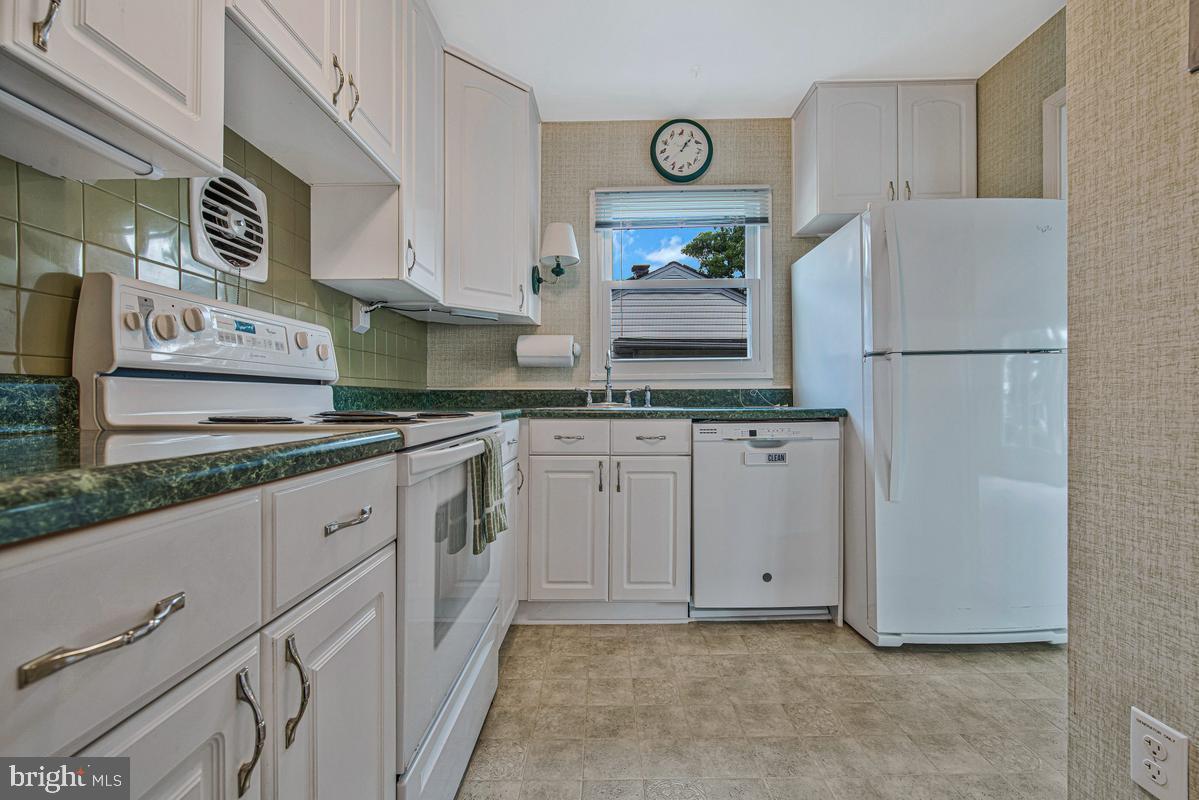 SEABROOK ACRES - Residential
