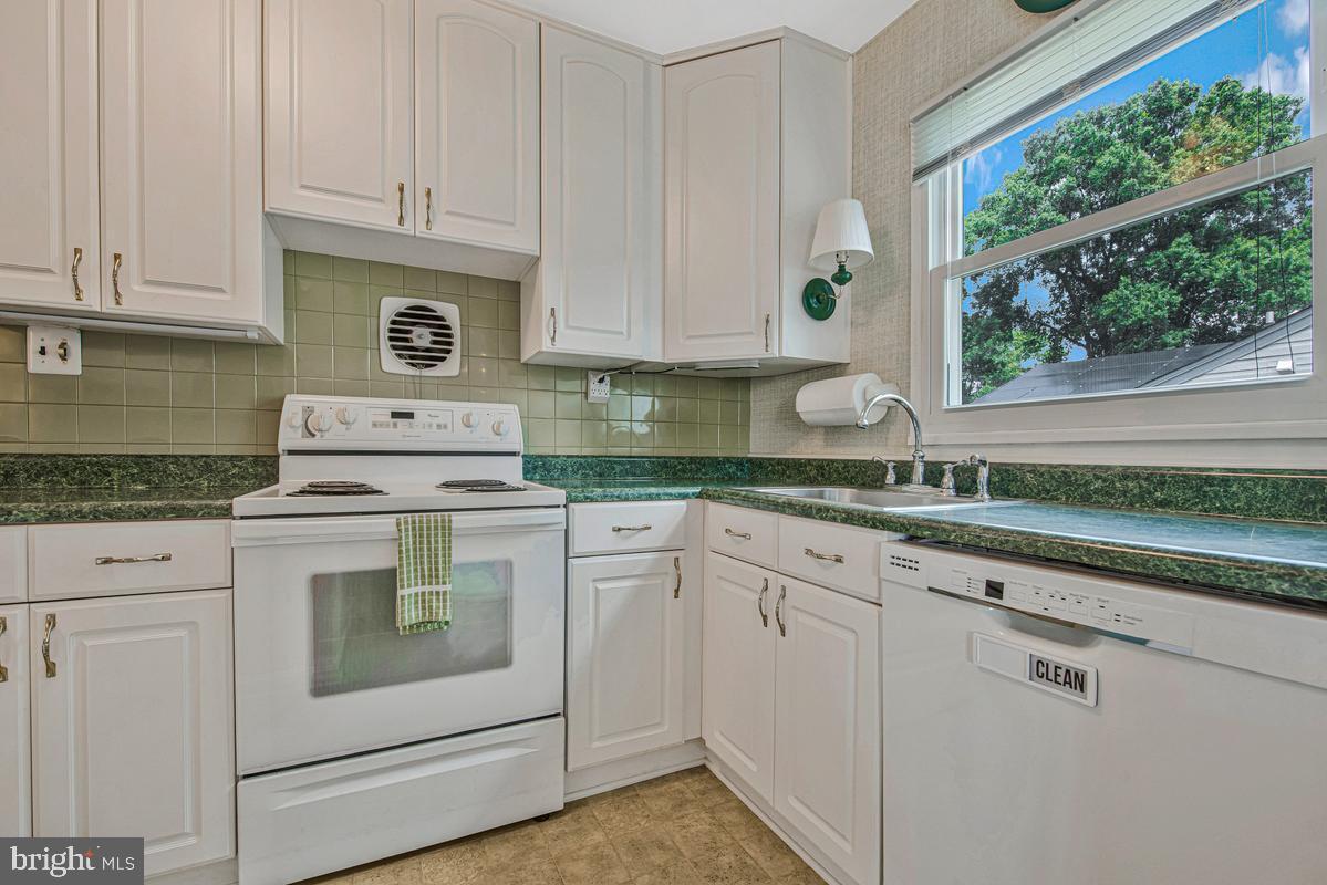 SEABROOK ACRES - Residential