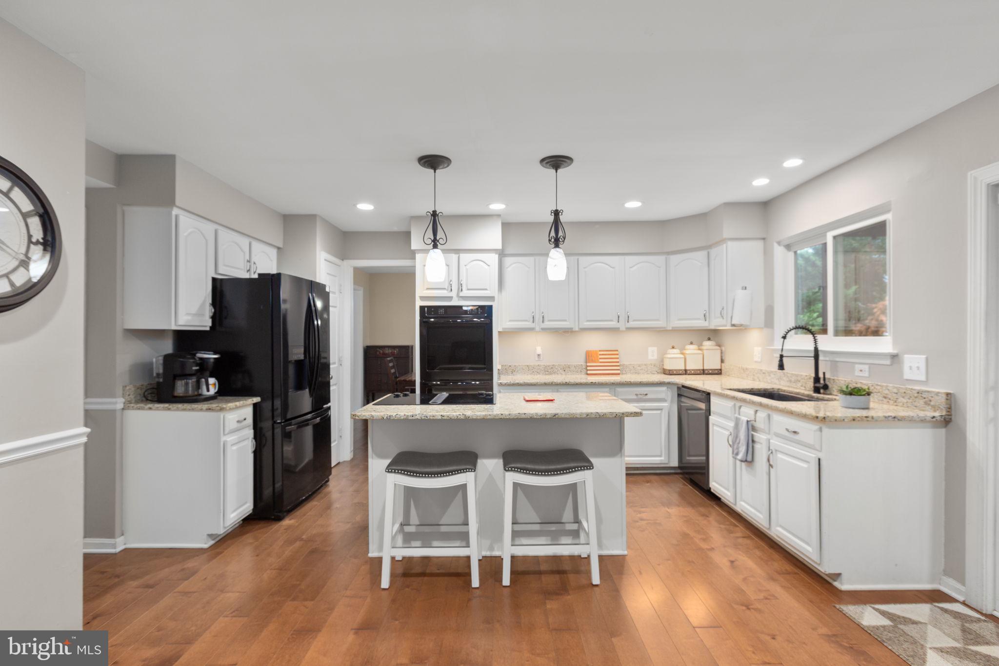 AUSTIN RIDGE - Residential
