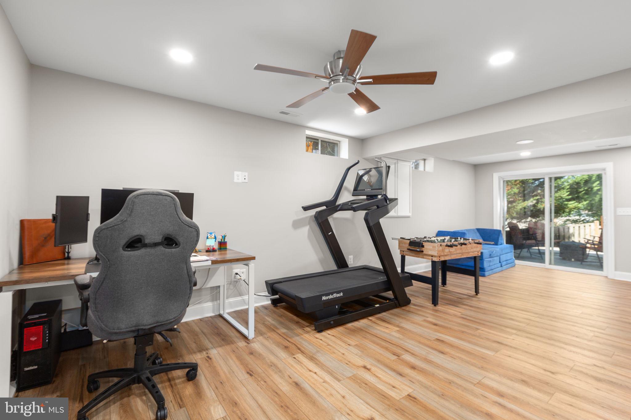AUSTIN RIDGE - Residential