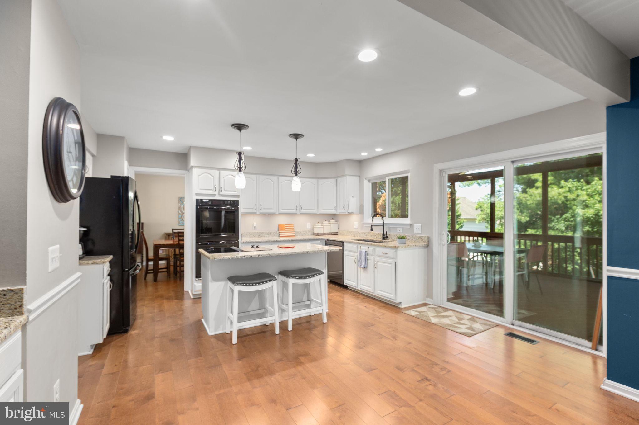 AUSTIN RIDGE - Residential