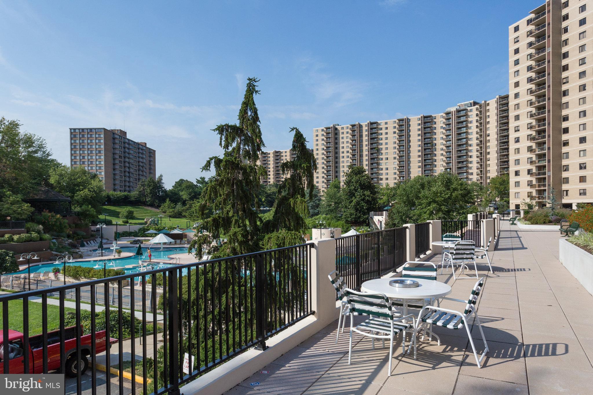 WATERGATE AT LANDMARK - Residential Lease