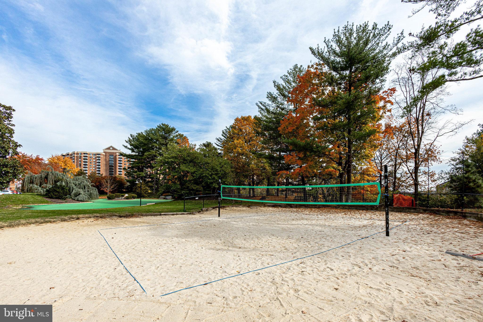 WATERGATE AT LANDMARK - Residential Lease