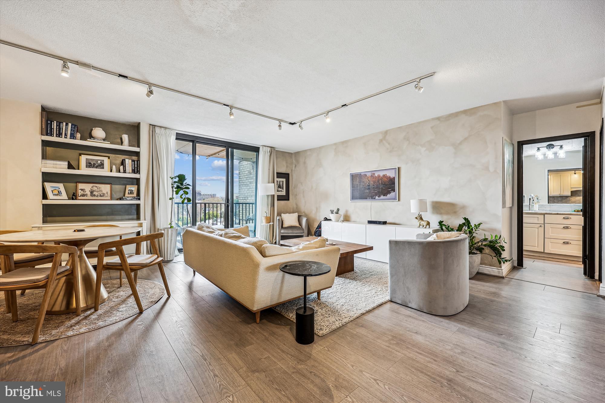 RIVIERA OF CHEVY CHASE CODM - Residential