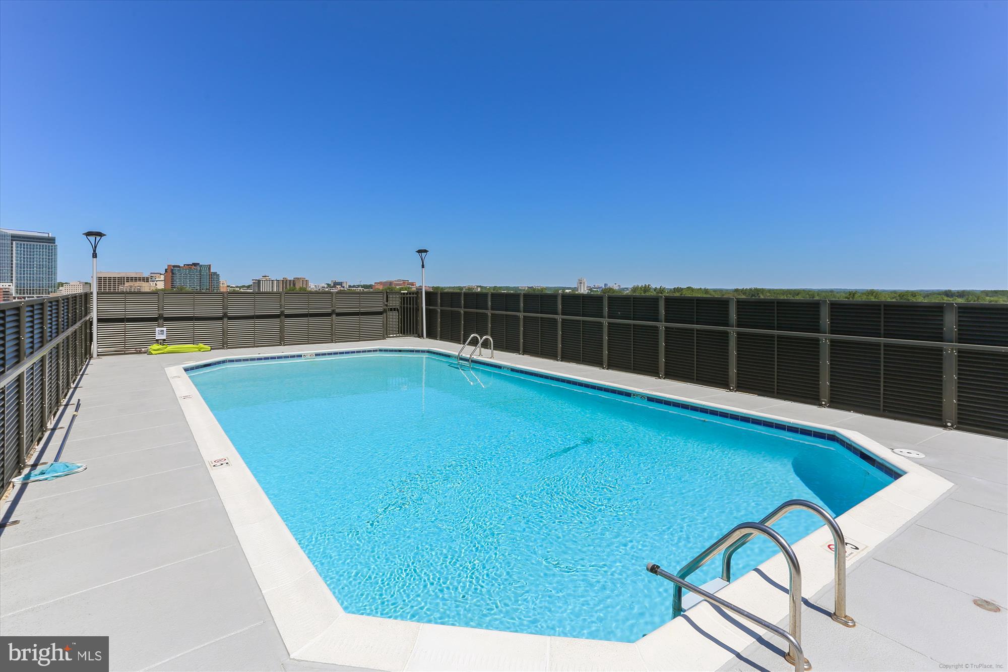 RIVIERA OF CHEVY CHASE CODM - Residential