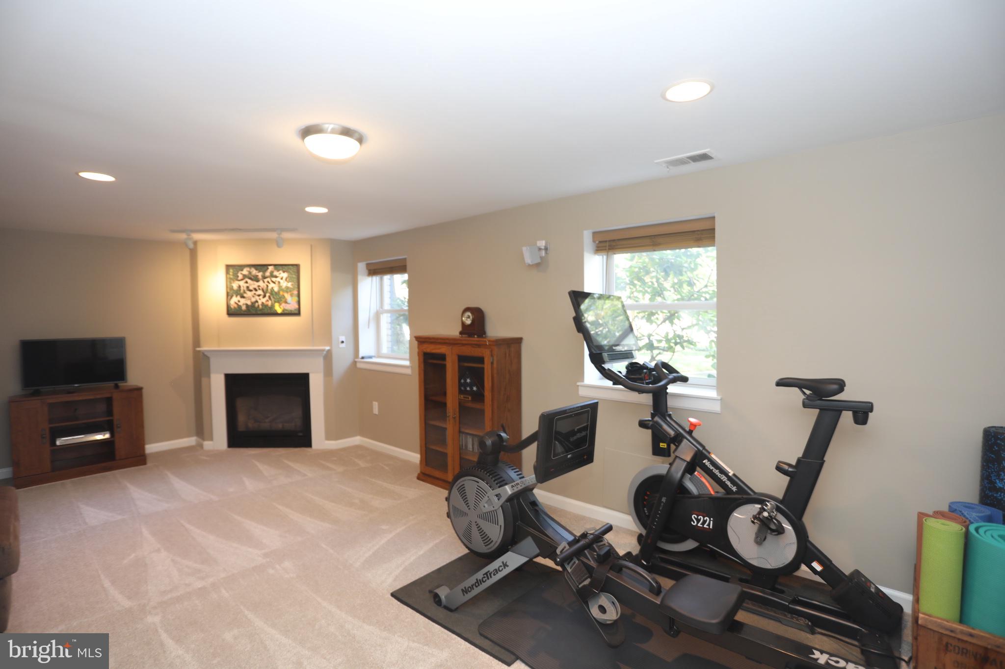 WHITEHURST - Residential