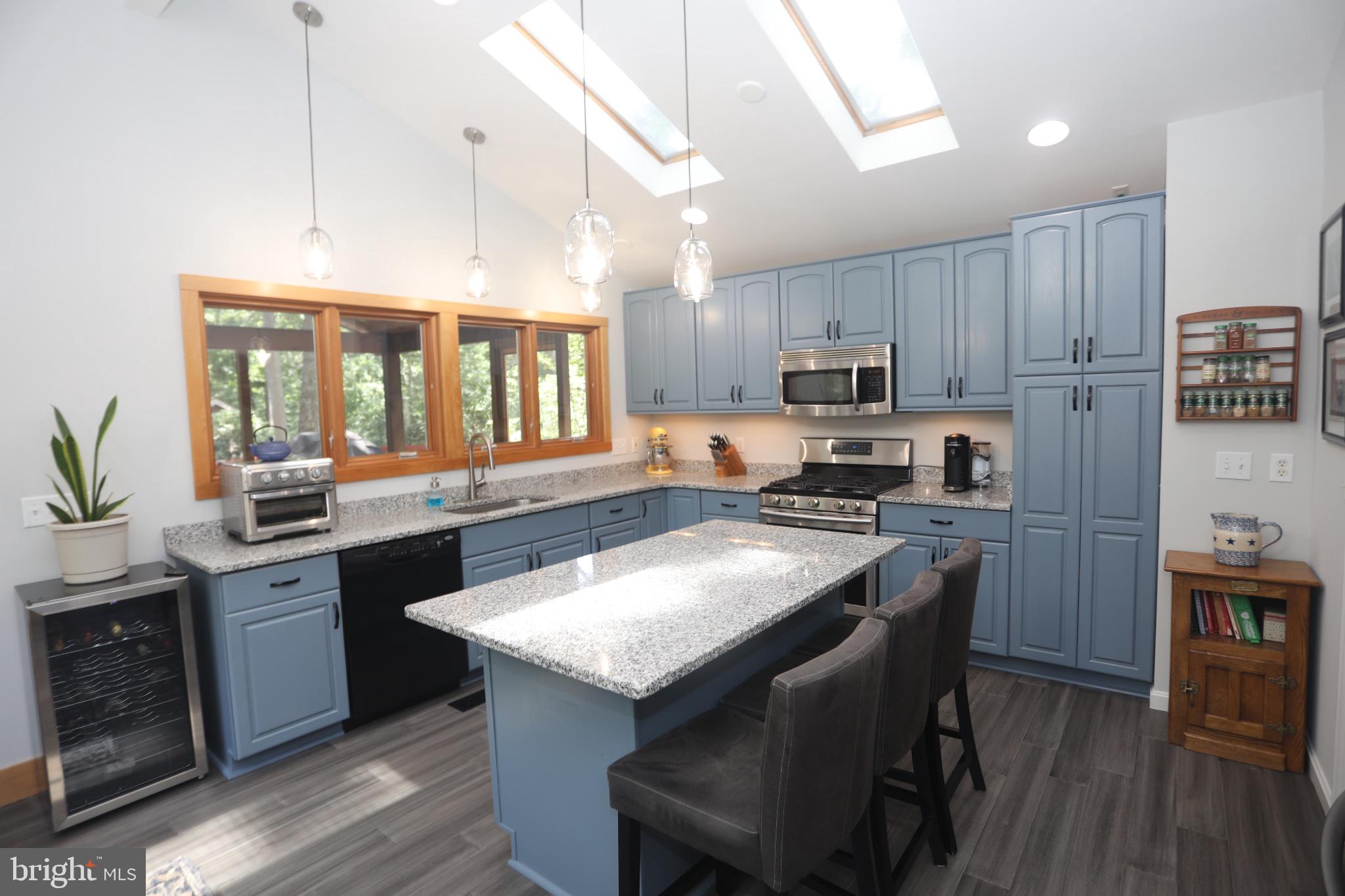 WHITEHURST - Residential