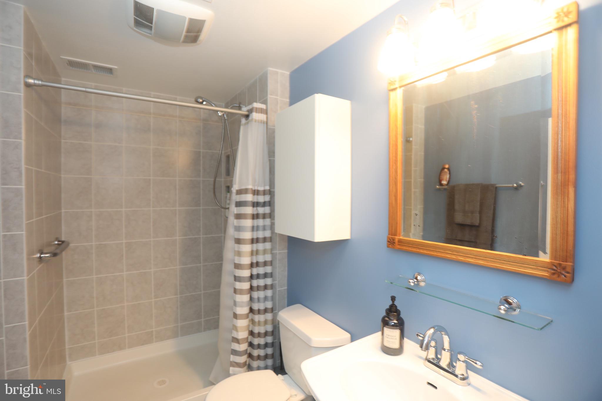 WHITEHURST - Residential