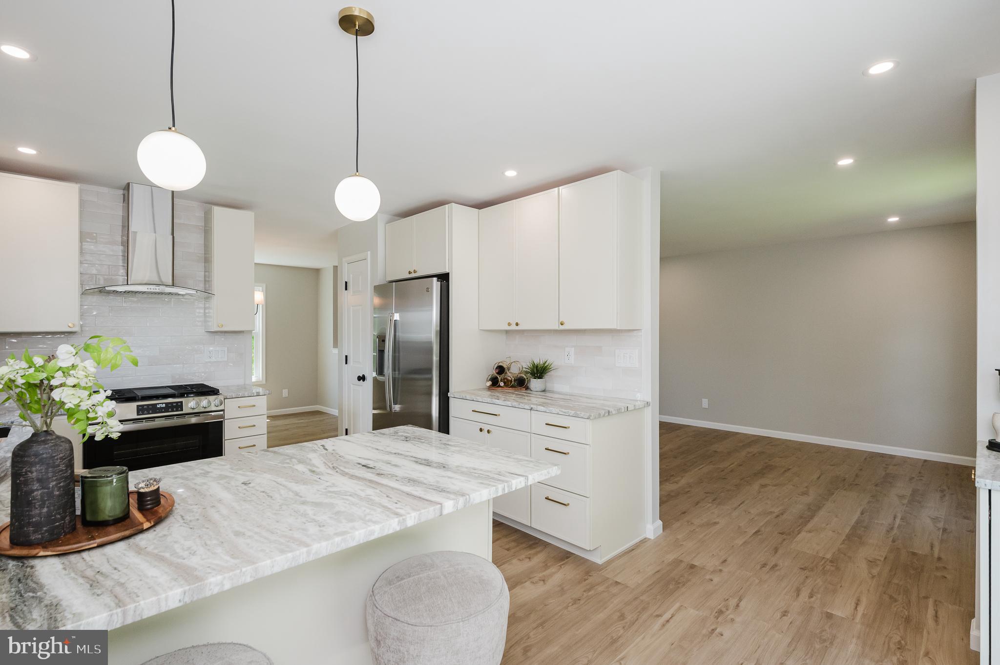 GRACE HARBOUR - Residential