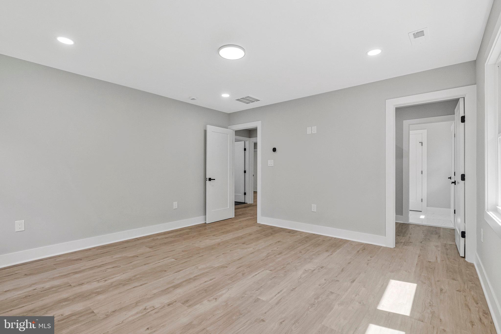 LORD FAIRFAX ESTATES - Residential