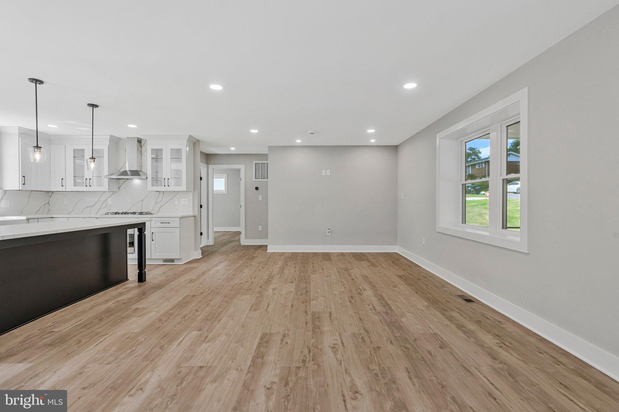 LORD FAIRFAX ESTATES - Residential