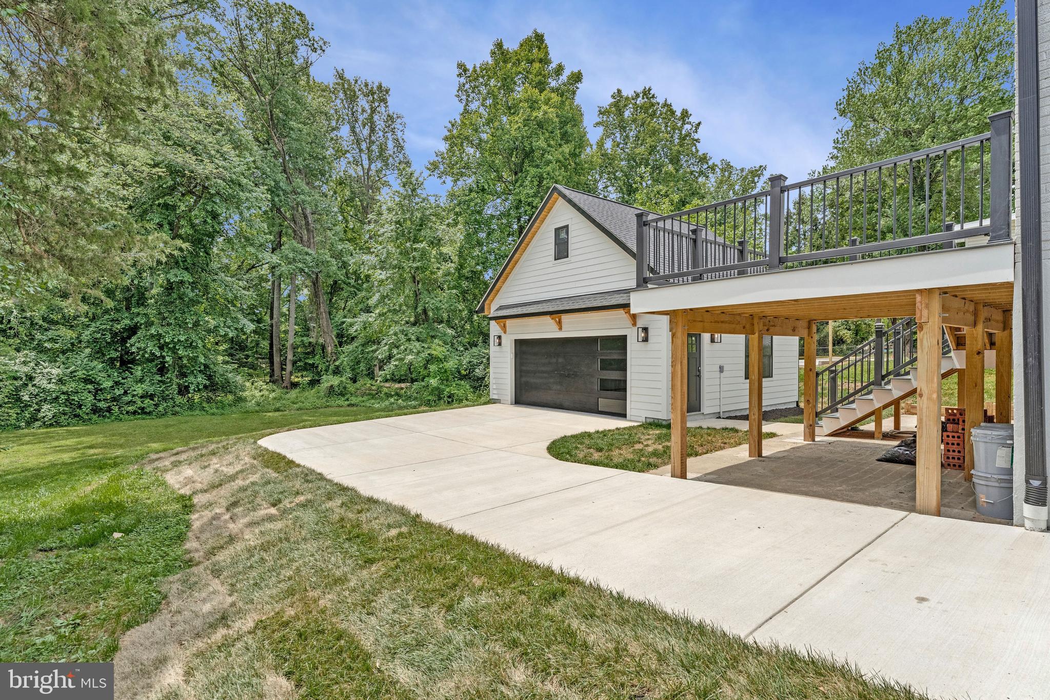 LORD FAIRFAX ESTATES - Residential
