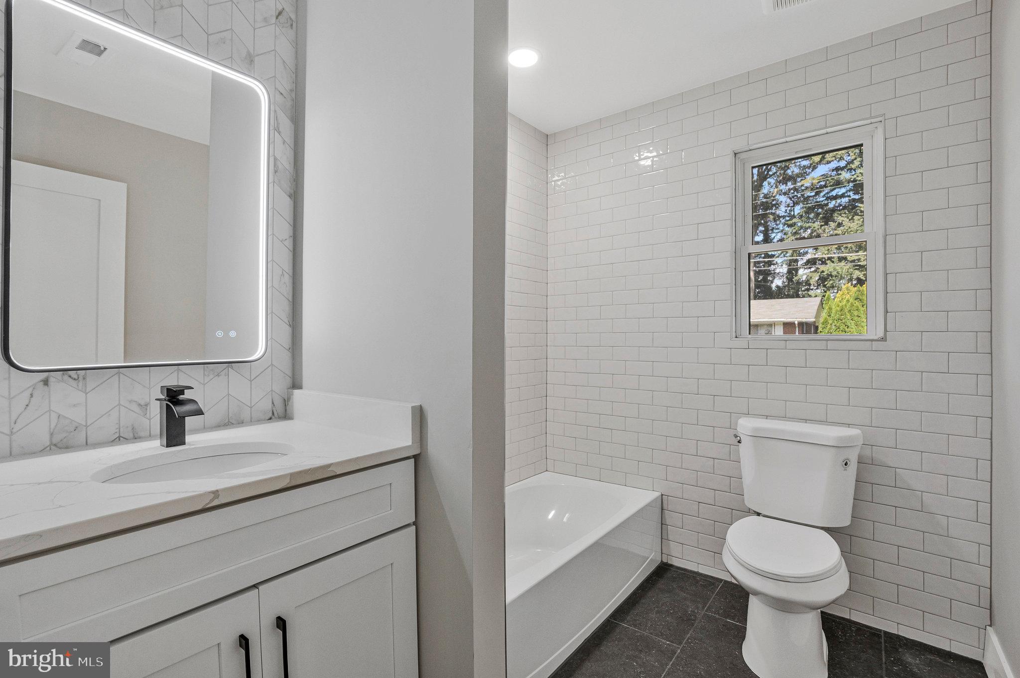 LORD FAIRFAX ESTATES - Residential
