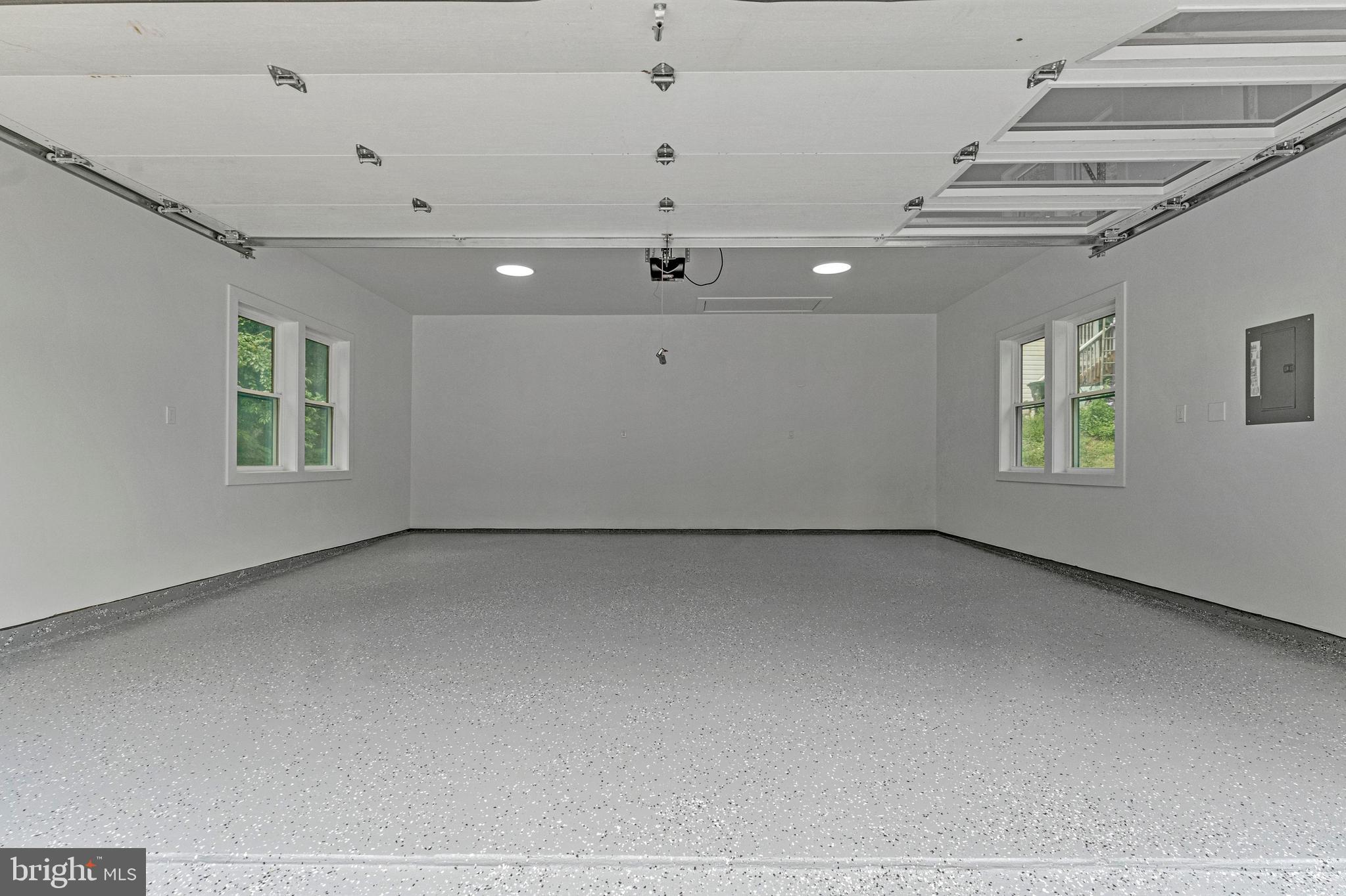LORD FAIRFAX ESTATES - Residential
