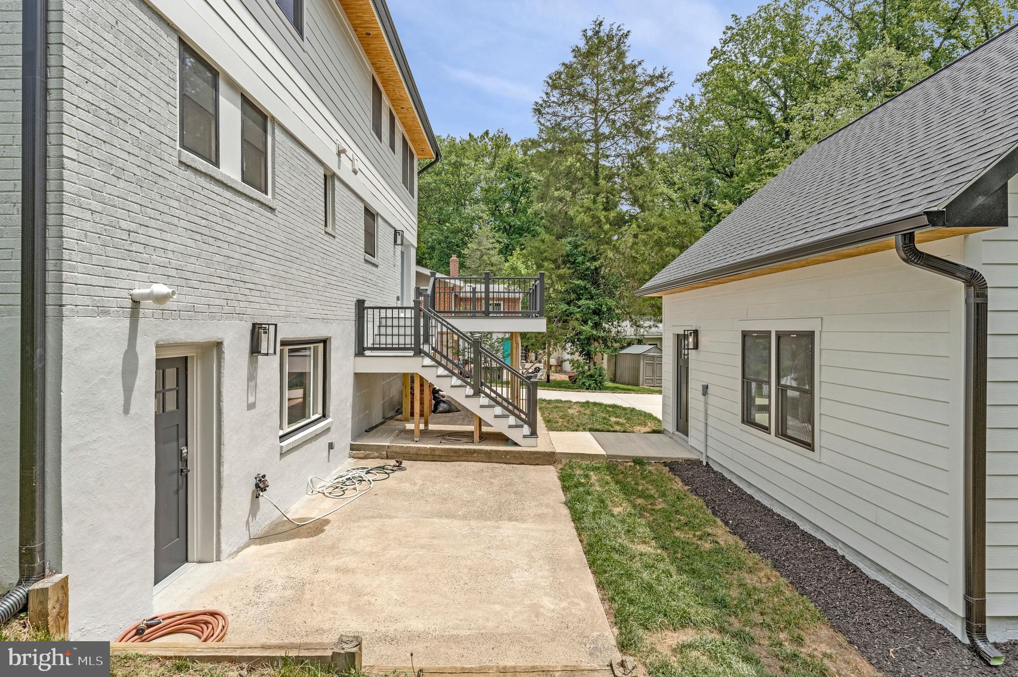 LORD FAIRFAX ESTATES - Residential