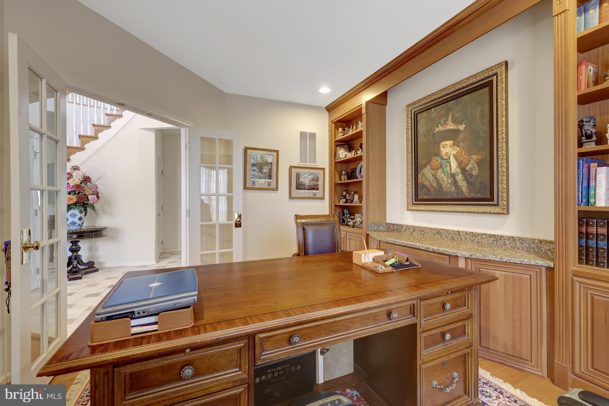 LOUDOUN VALLEY ESTATES - Residential
