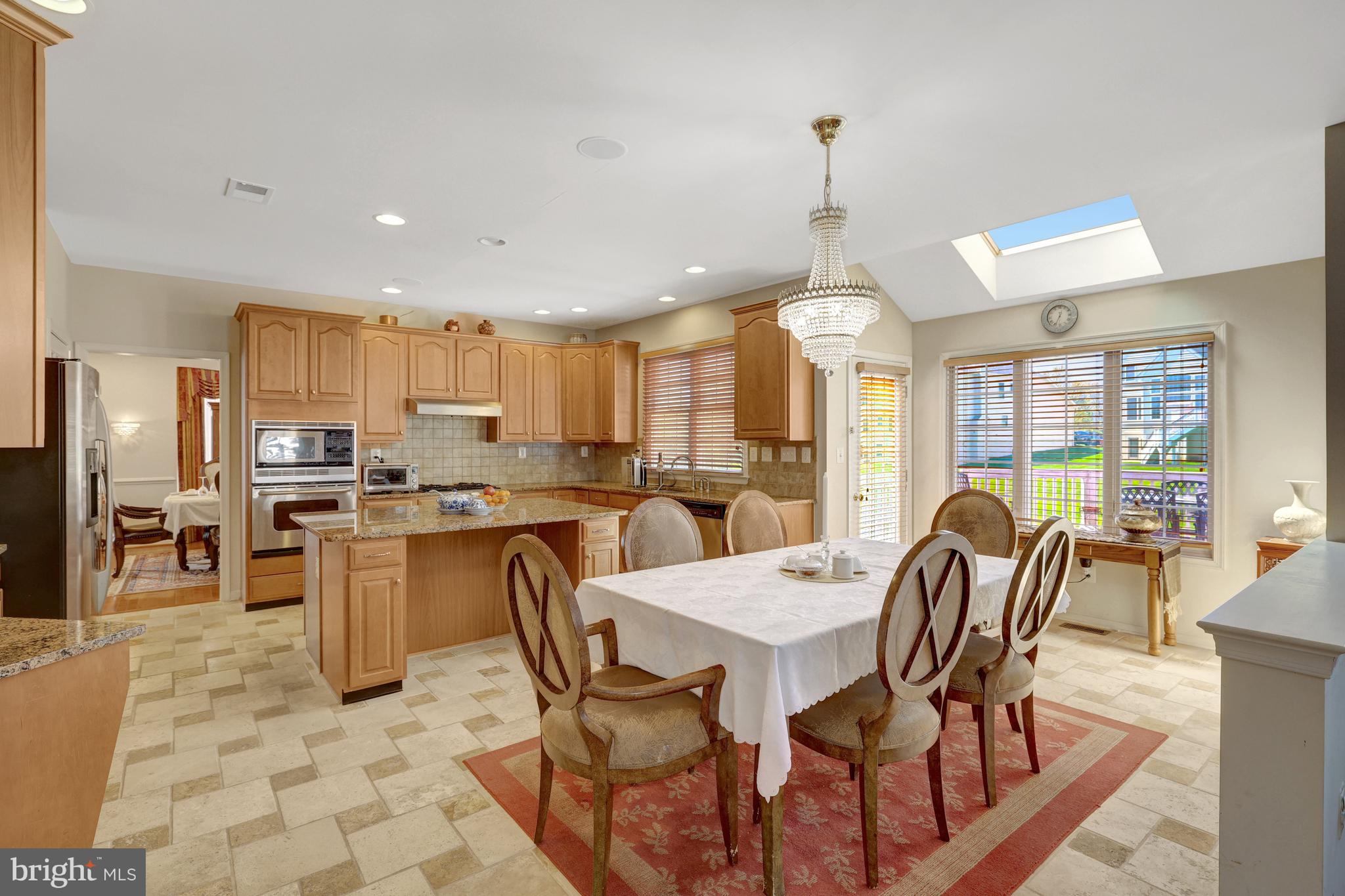 LOUDOUN VALLEY ESTATES - Residential