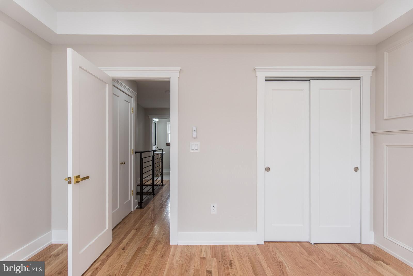 PORT RICHMOND - Residential