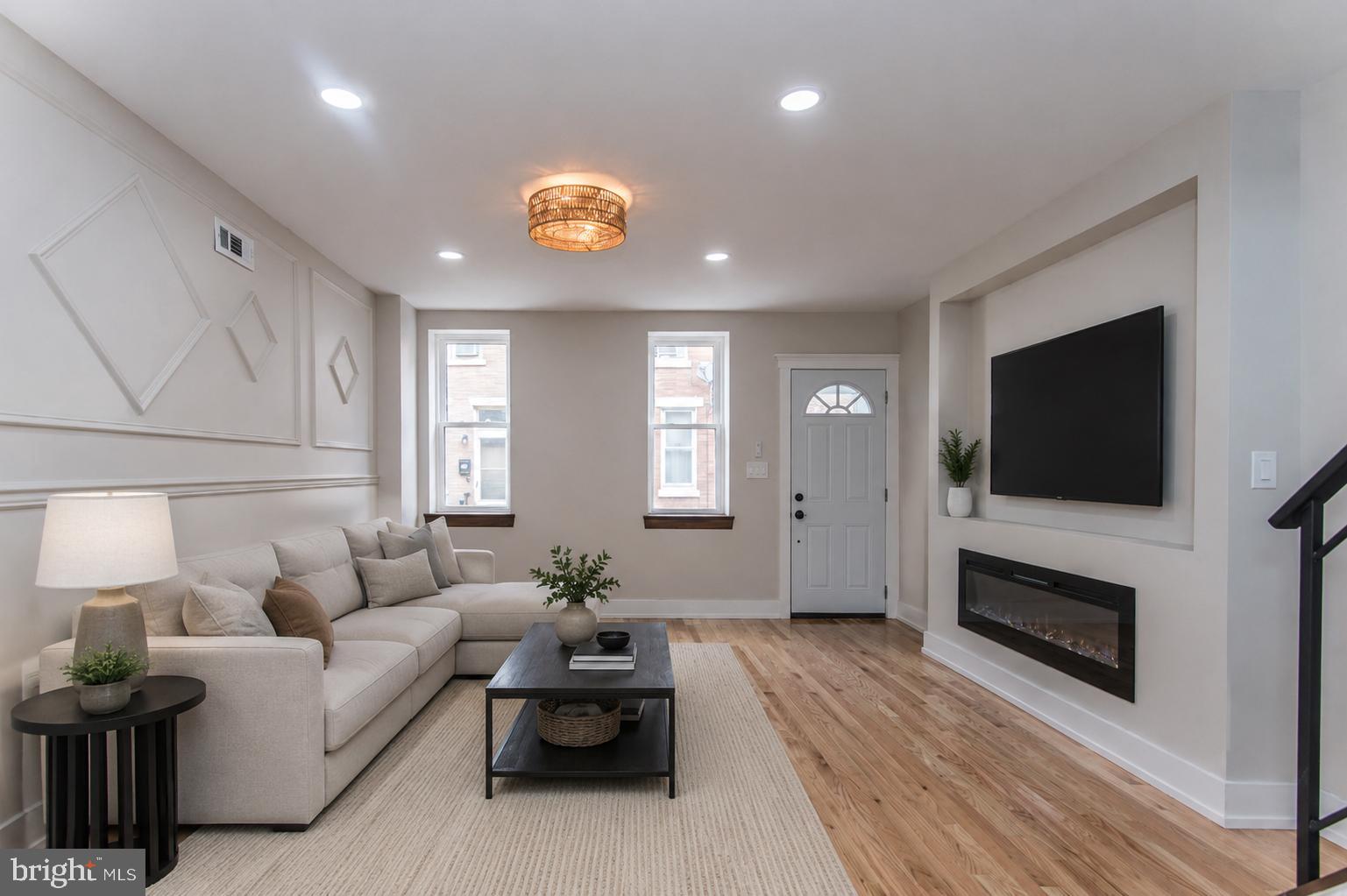 PORT RICHMOND - Residential