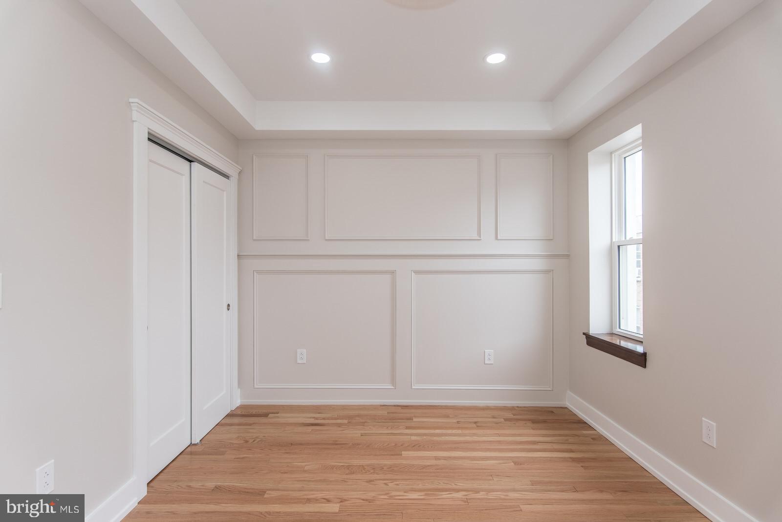 PORT RICHMOND - Residential