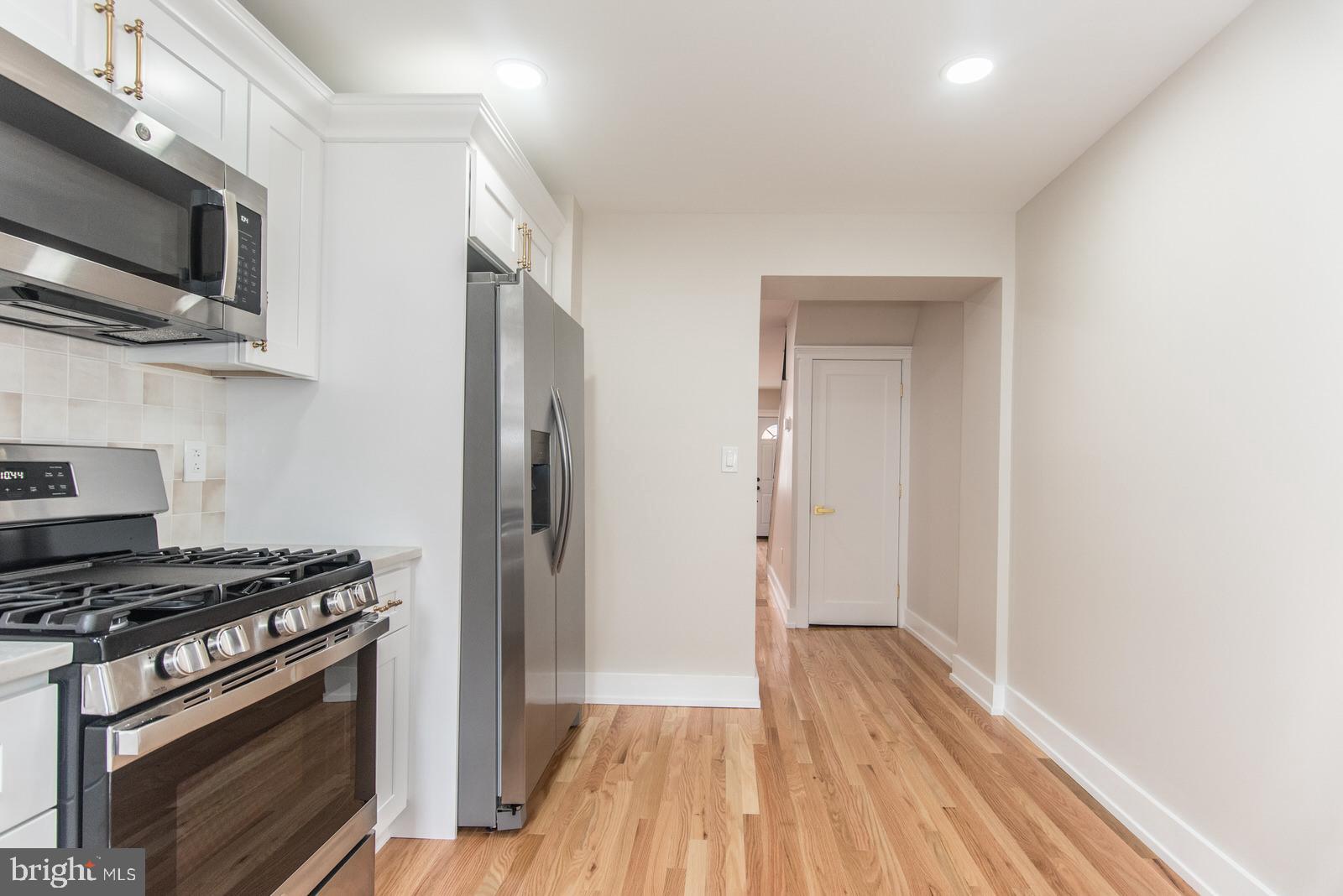 PORT RICHMOND - Residential
