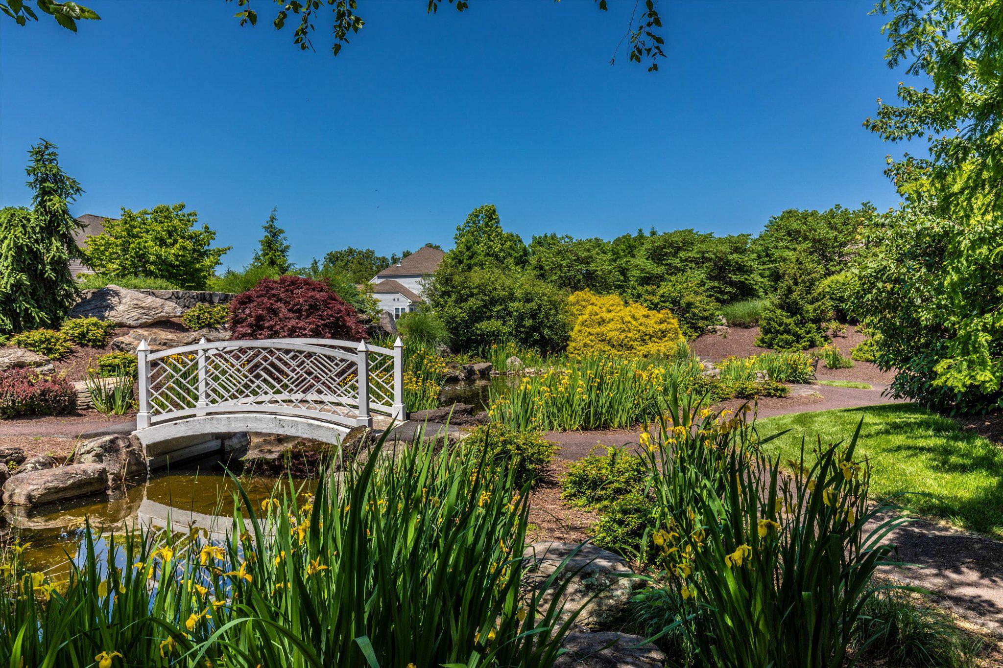 WORMANS MILL - Residential