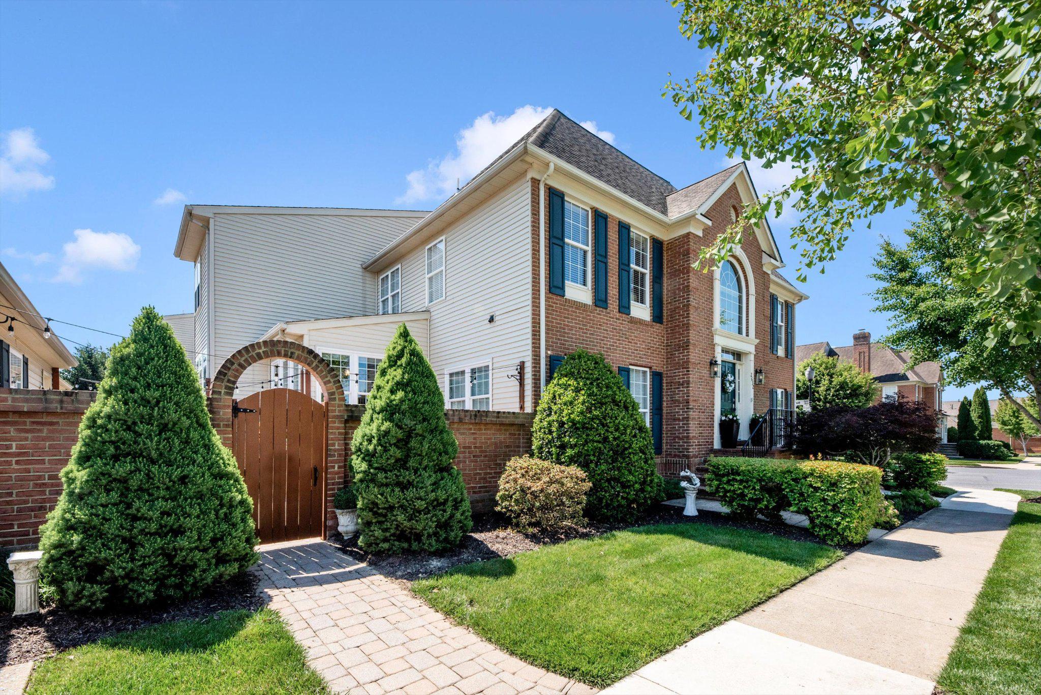 WORMANS MILL - Residential