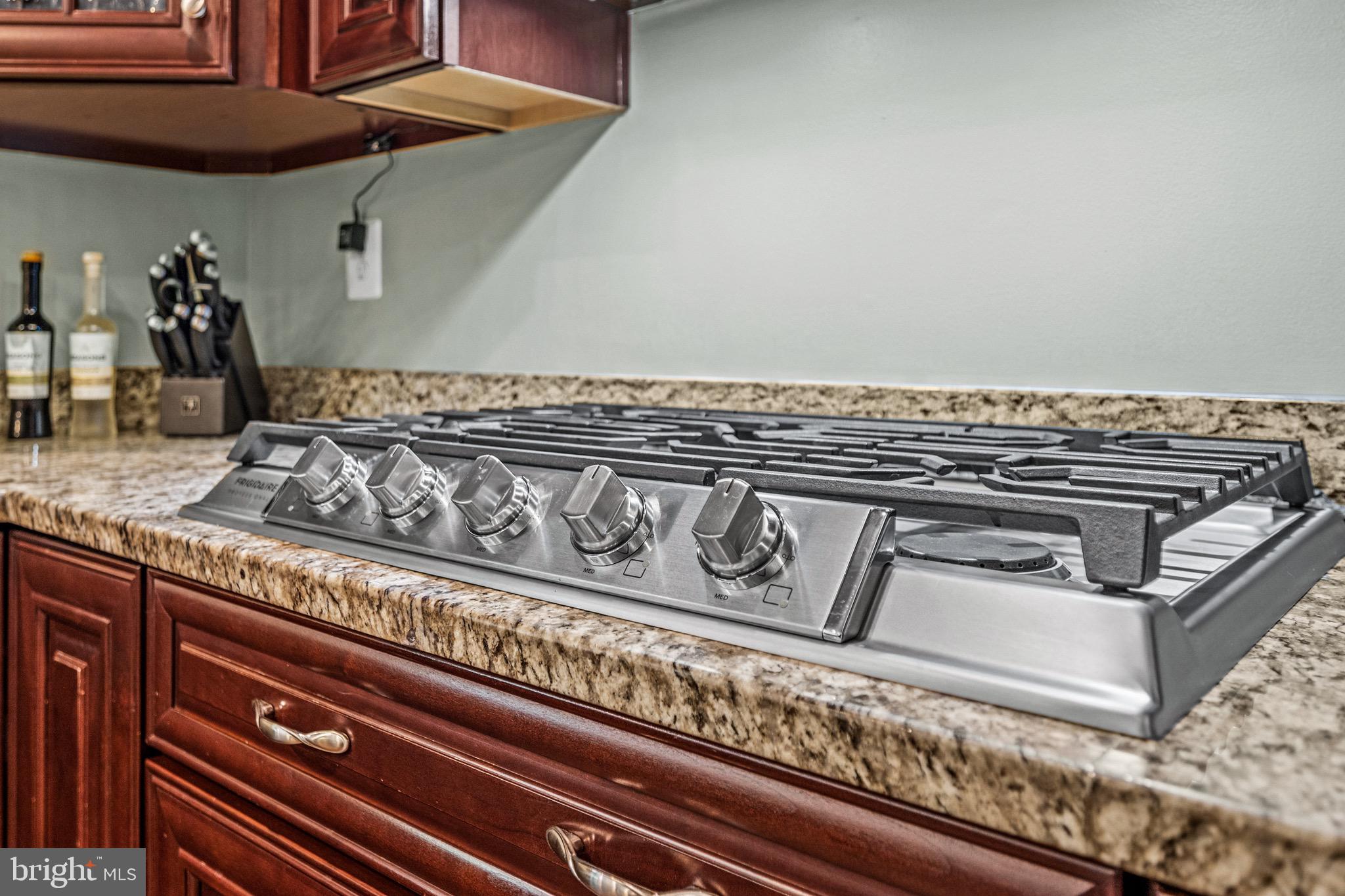 LINTON AT BALLENGER - Residential