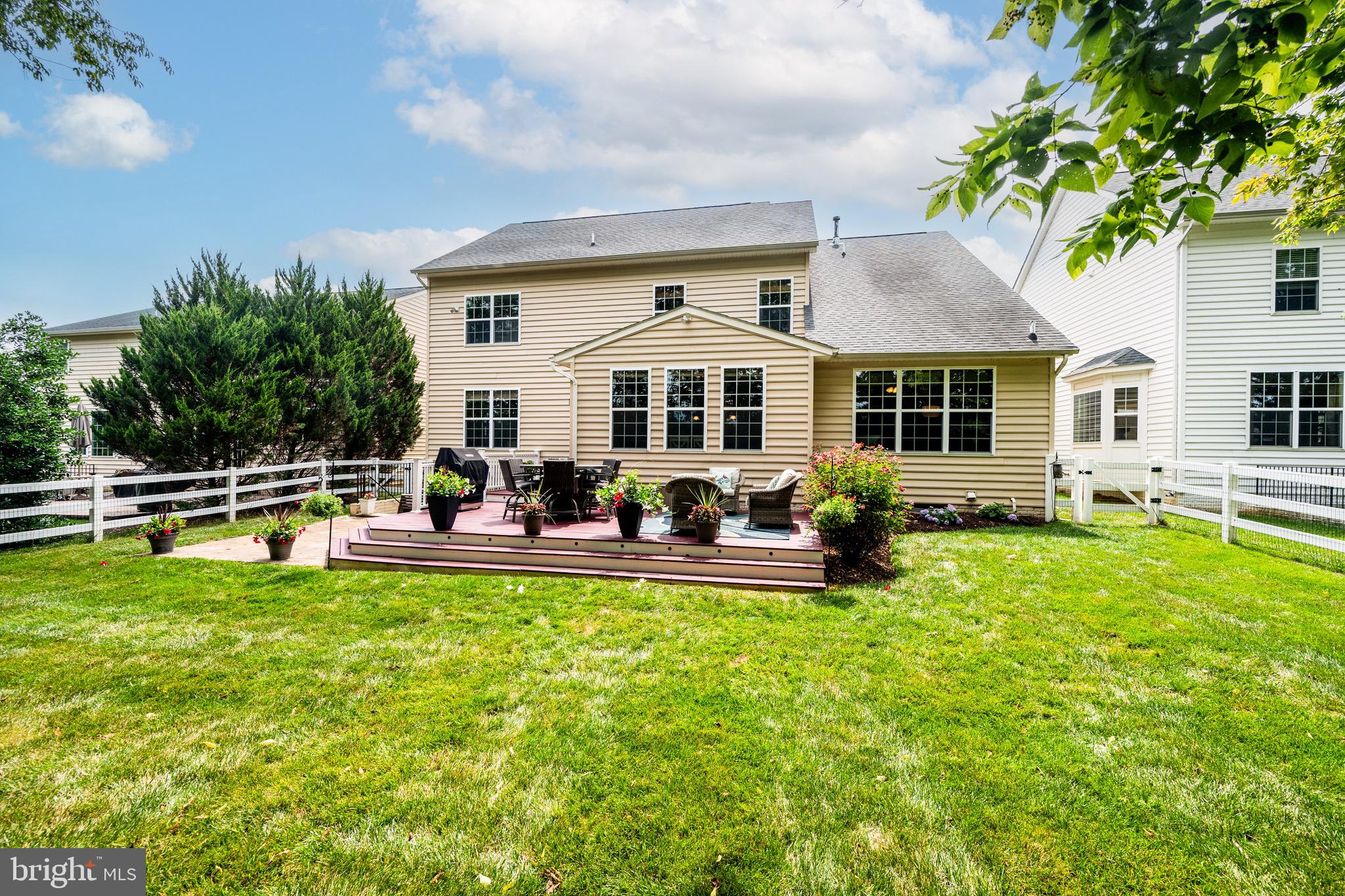 LINTON AT BALLENGER - Residential