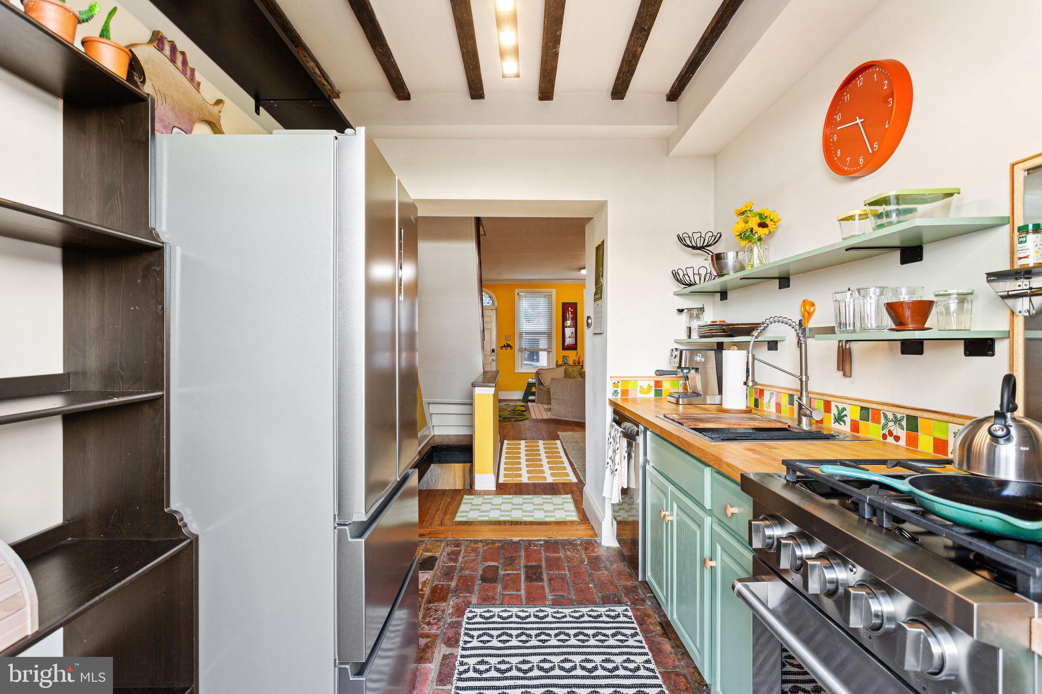 FAIRMOUNT - Residential