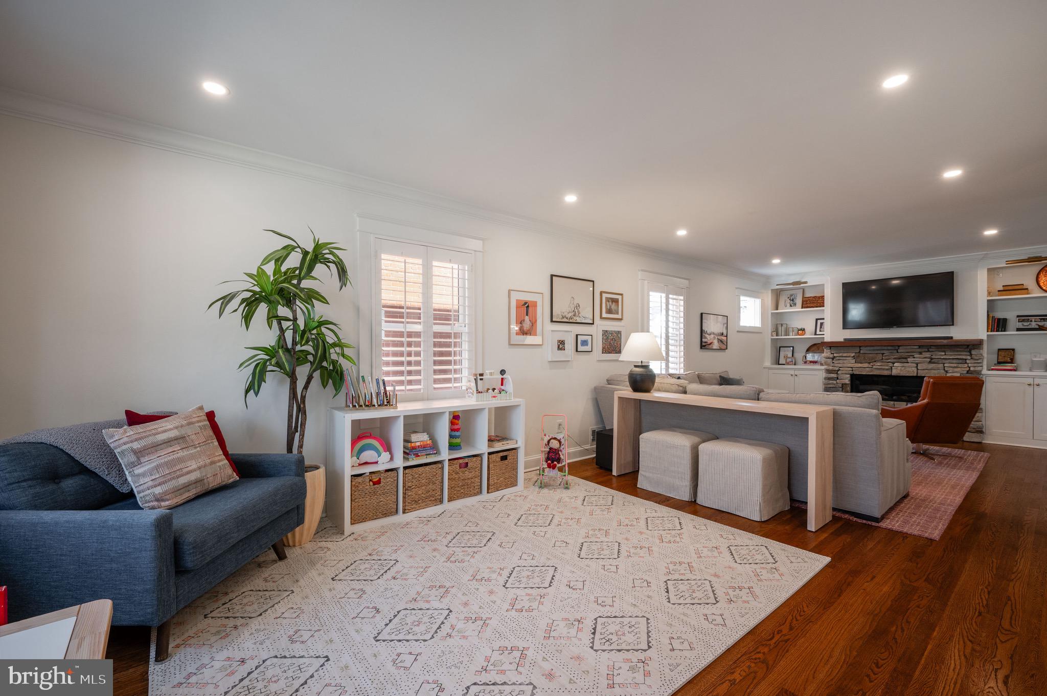 DEL RAY - Residential