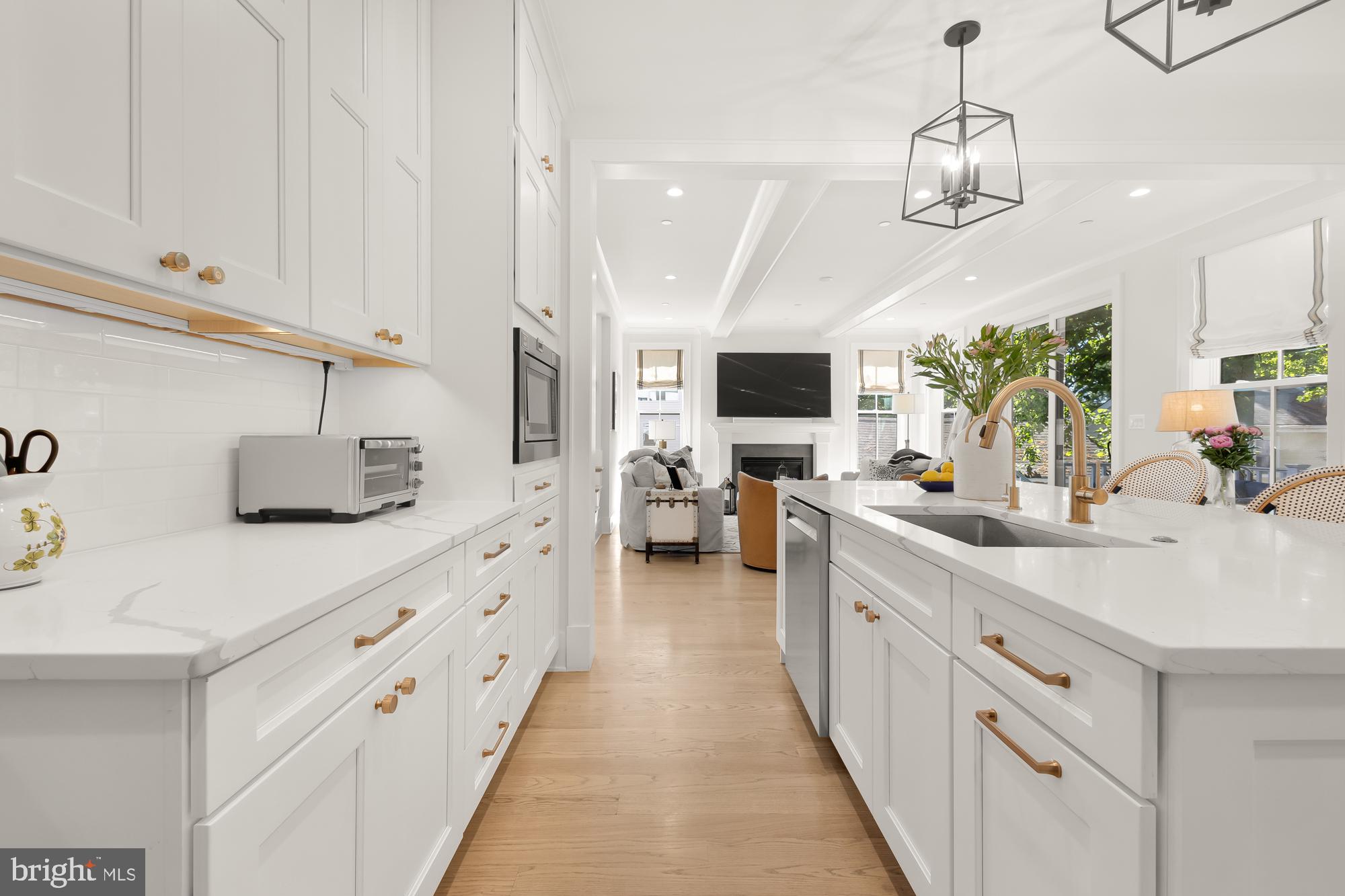 WESTBORO - Residential