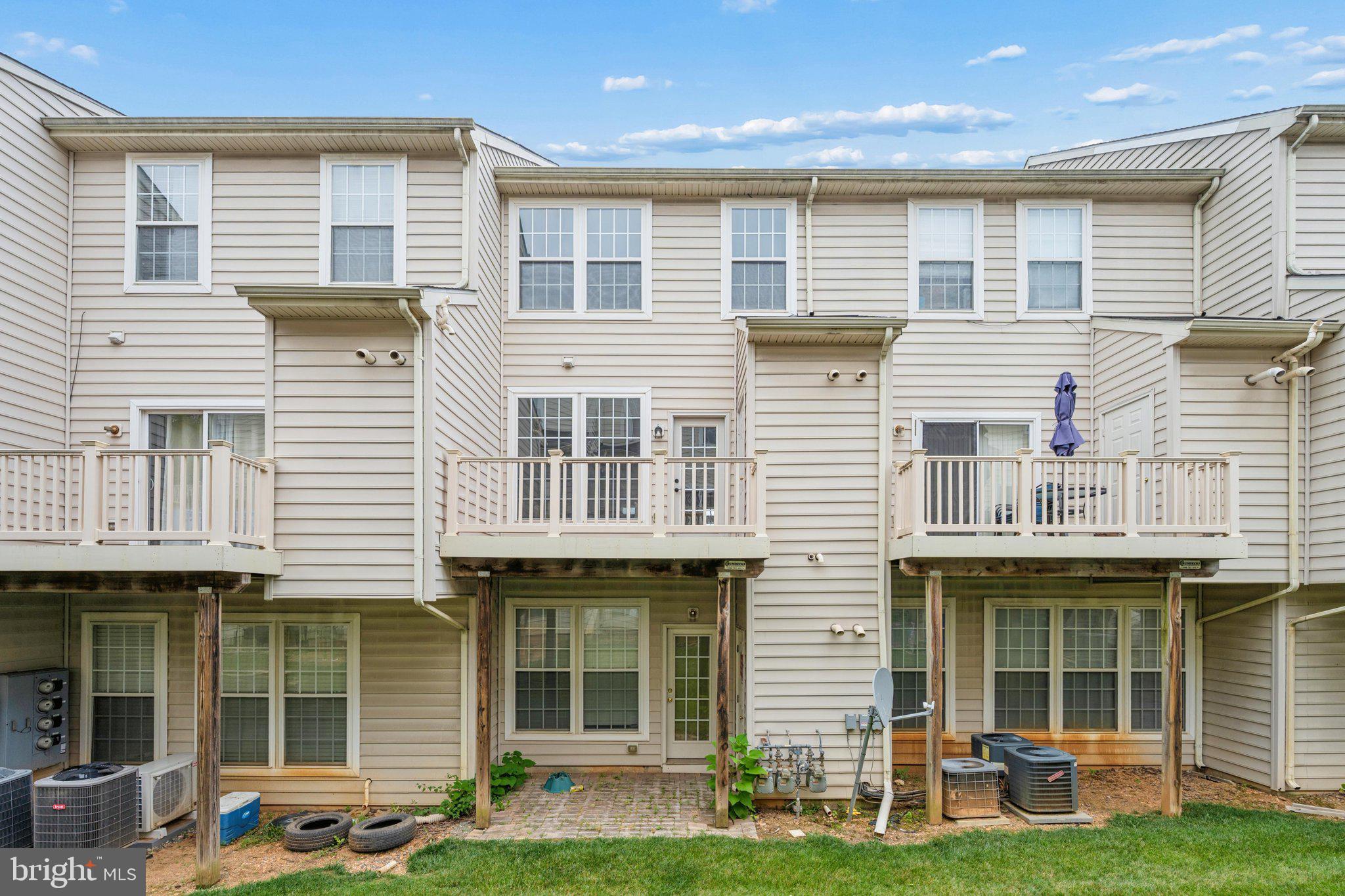 BALLENGER CROSSING CONDO - Residential